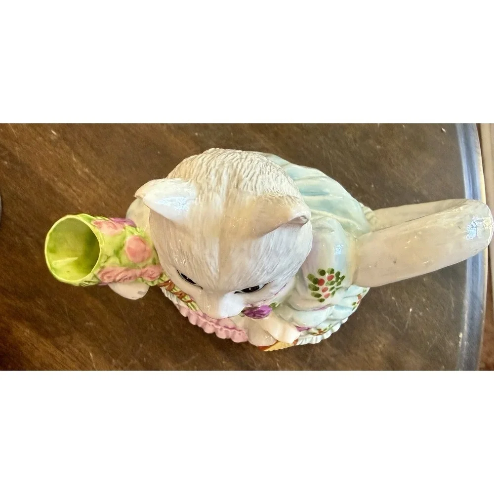 VTG 1990 Lefton Marie-Cattonette Cat Ceramic Teapot Music Box *Video
